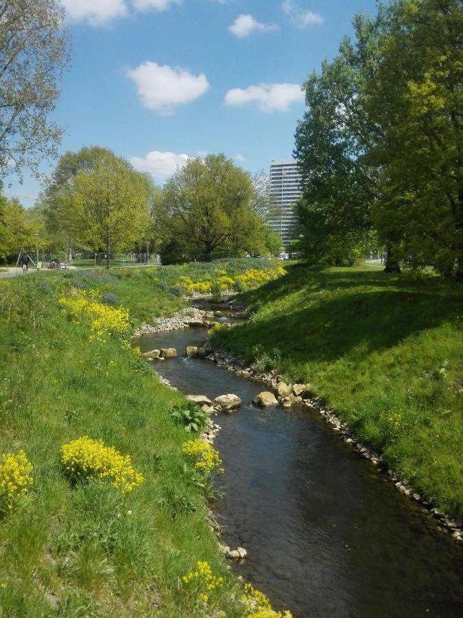 Central-Apt At Lake, Citycenter 5Min, Fair 18Min!!! Nuremberga Exterior foto